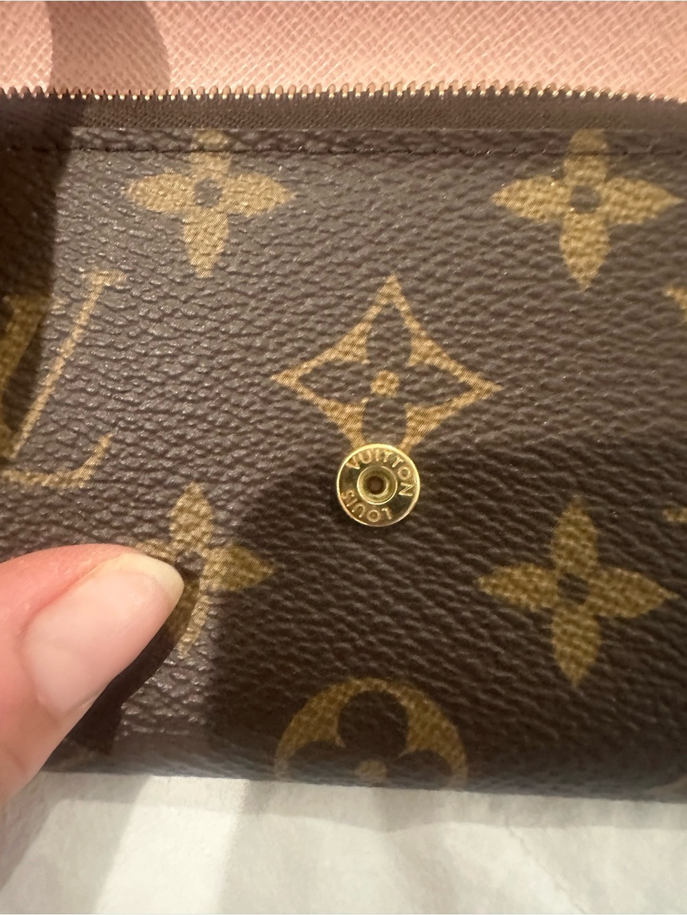Louis Vuitton Brown Monogram Key & Card Holder with Gold-Tone Snap - Picture 10 of 11